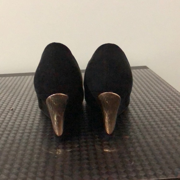 Michale & Bourdeux Black Wedges - Picture 3 of 3